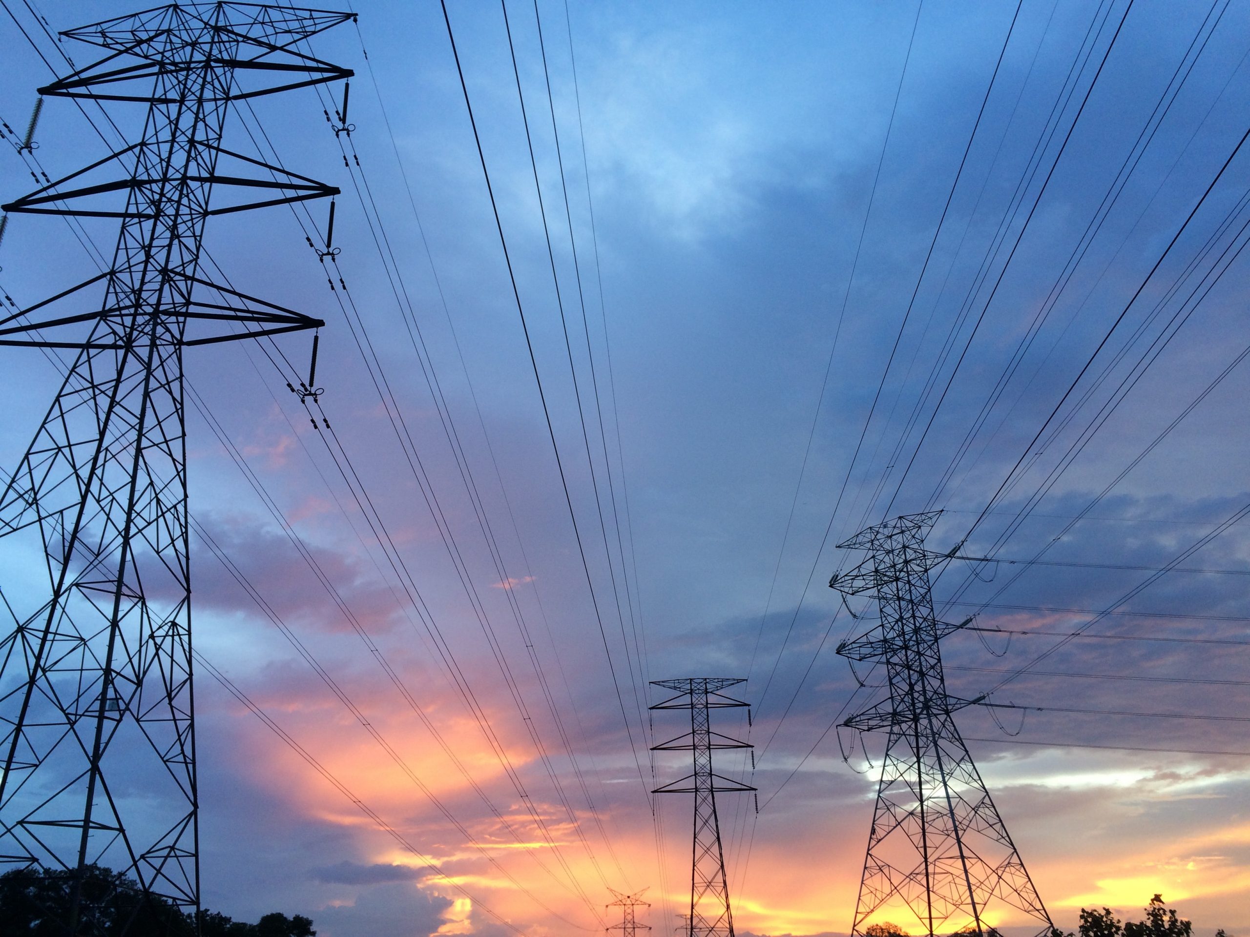 The opening and competition of the Hong Kong electricity market