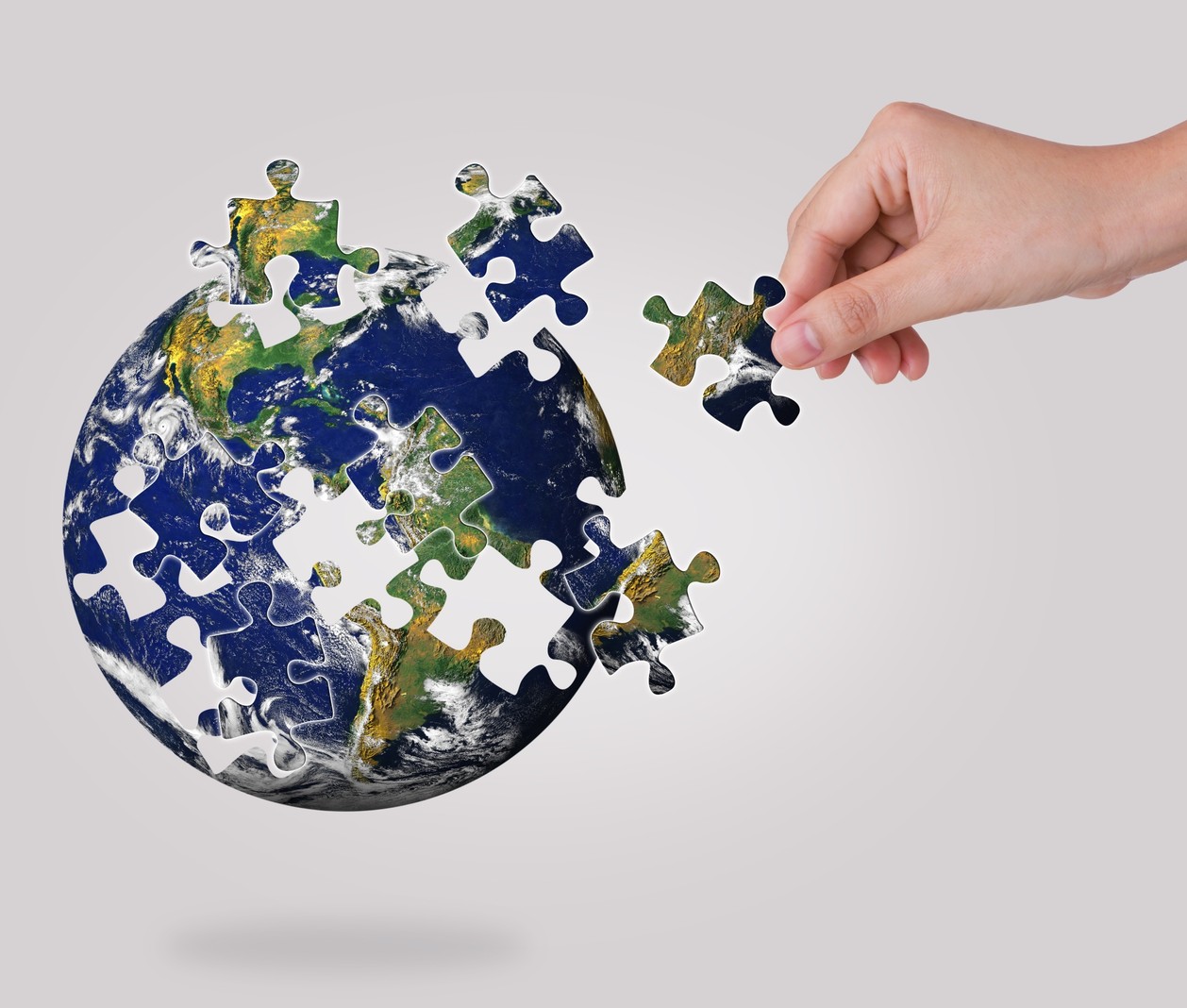 Evolution of globalisation: development and reflections over the past 2 centuries